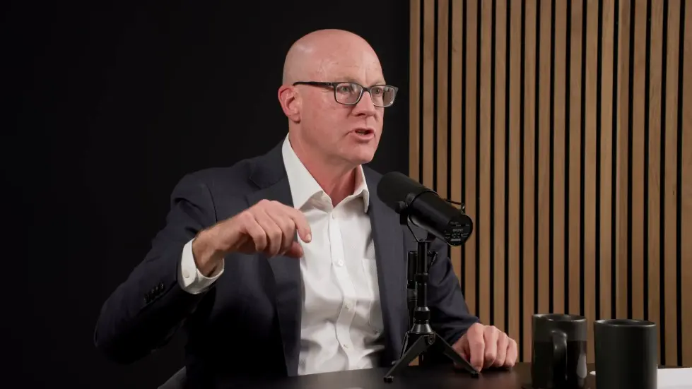 Dr. Sean Mackey: Tools to Reduce & Manage Pain 051