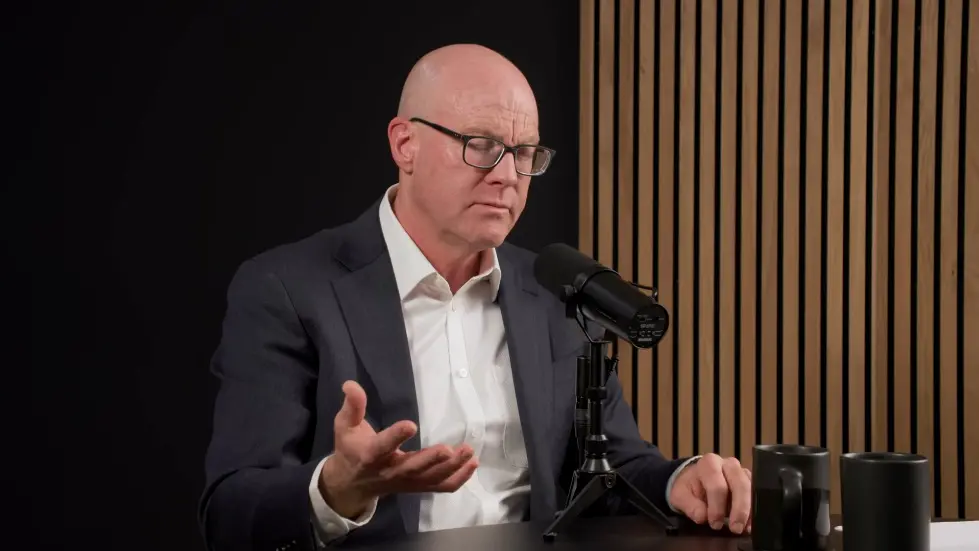 Dr. Sean Mackey: Tools to Reduce & Manage Pain 055