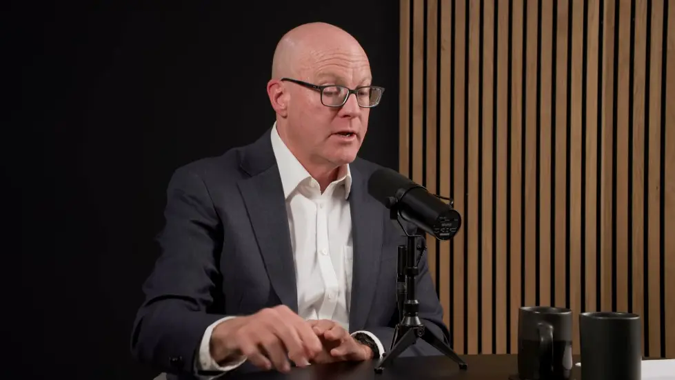 Dr. Sean Mackey: Tools to Reduce & Manage Pain 058