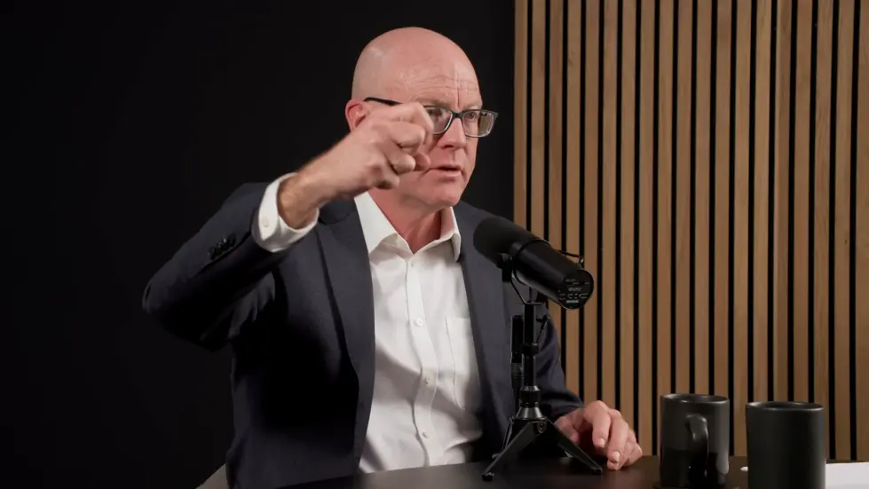 Dr. Sean Mackey: Tools to Reduce & Manage Pain 070