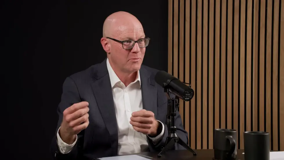 Dr. Sean Mackey: Tools to Reduce & Manage Pain 076