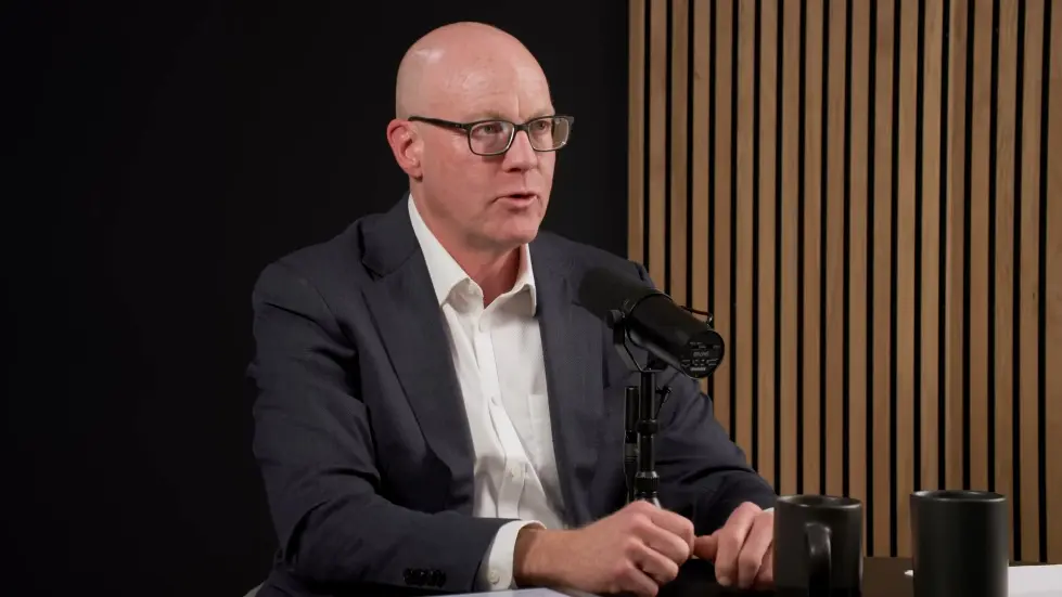 Dr. Sean Mackey: Tools to Reduce & Manage Pain 082