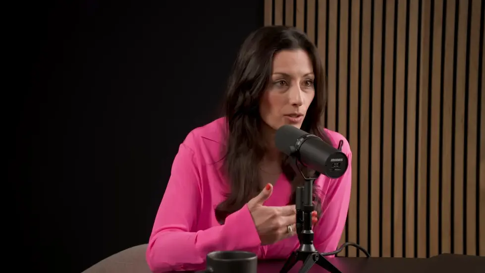 Dr. Susanna Søberg: How to Use Cold & Heat Exposure to Improve Your Health | Huberman Lab Podcast 048