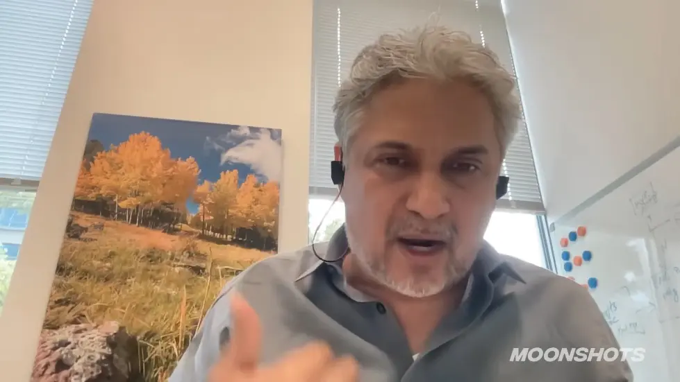 The Tech That Will Prevent and Reverse Chronic Disease w/ Naveen Jain & Guru Banavar | EP #71 015