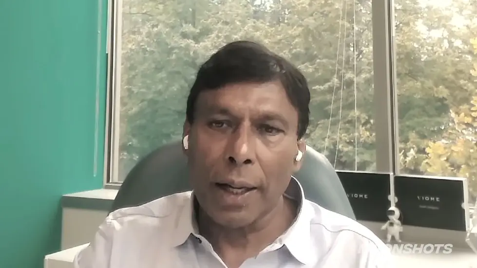 The Tech That Will Prevent and Reverse Chronic Disease w/ Naveen Jain & Guru Banavar | EP #71 025