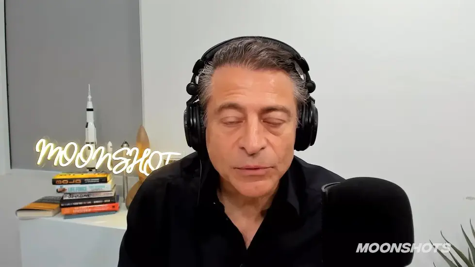 The Tech That Will Prevent and Reverse Chronic Disease w/ Naveen Jain & Guru Banavar | EP #71 029