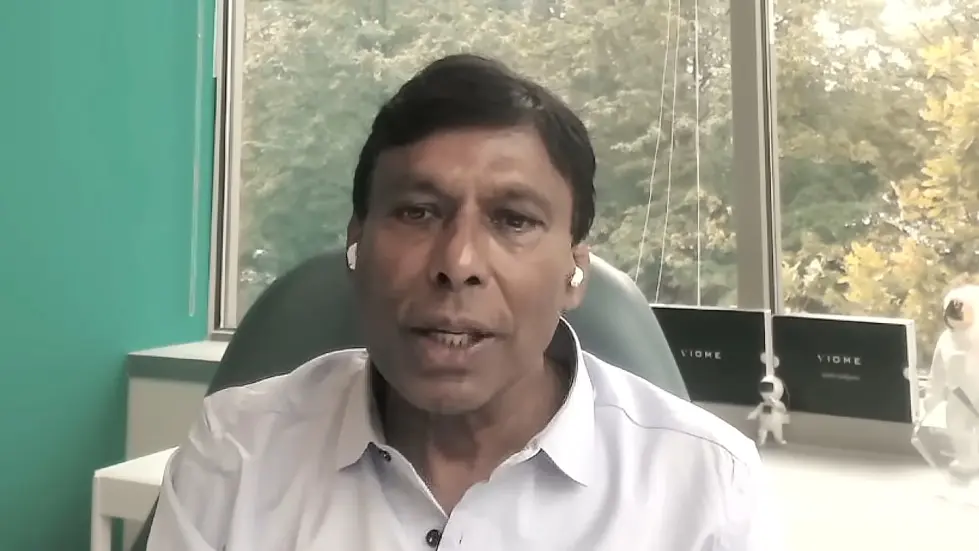 The Tech That Will Prevent and Reverse Chronic Disease w/ Naveen Jain & Guru Banavar | EP #71 046