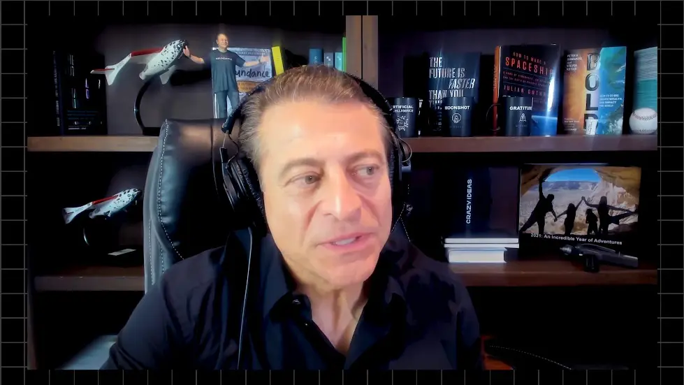 How to 10x Your Business: Linear to Exponential w/ Salim Ismail | EP#44 Moonshots and Mindsets 008