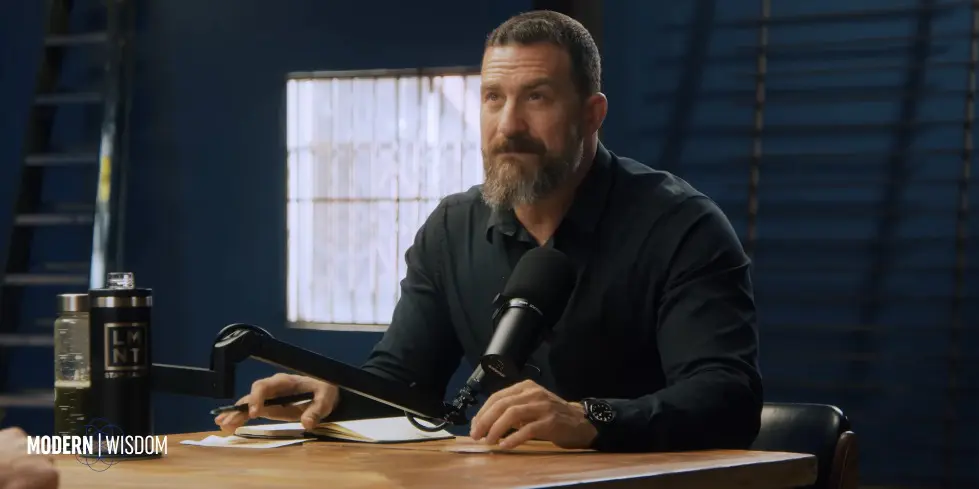 Practical Tools To Hack Your Brain For Success - Dr Andrew Huberman (4K) 012