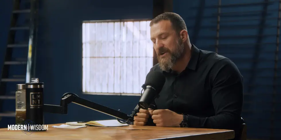 Practical Tools To Hack Your Brain For Success - Dr Andrew Huberman (4K) 018