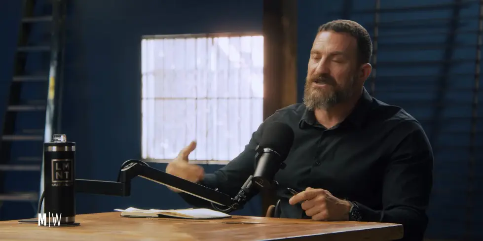 Practical Tools To Hack Your Brain For Success - Dr Andrew Huberman (4K) 090