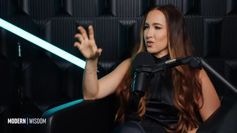 The Weird Mental Frameworks Of The Super Rich - Codie Sanchez | Modern Wisdom 695 016