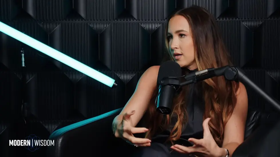 The Weird Mental Frameworks Of The Super Rich - Codie Sanchez | Modern Wisdom 695 017