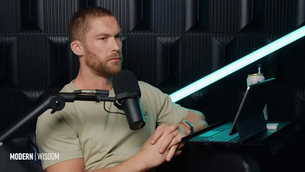 The Weird Mental Frameworks Of The Super Rich - Codie Sanchez | Modern Wisdom 695 046