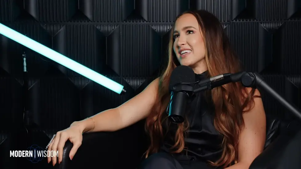 The Weird Mental Frameworks Of The Super Rich - Codie Sanchez | Modern Wisdom 695 049