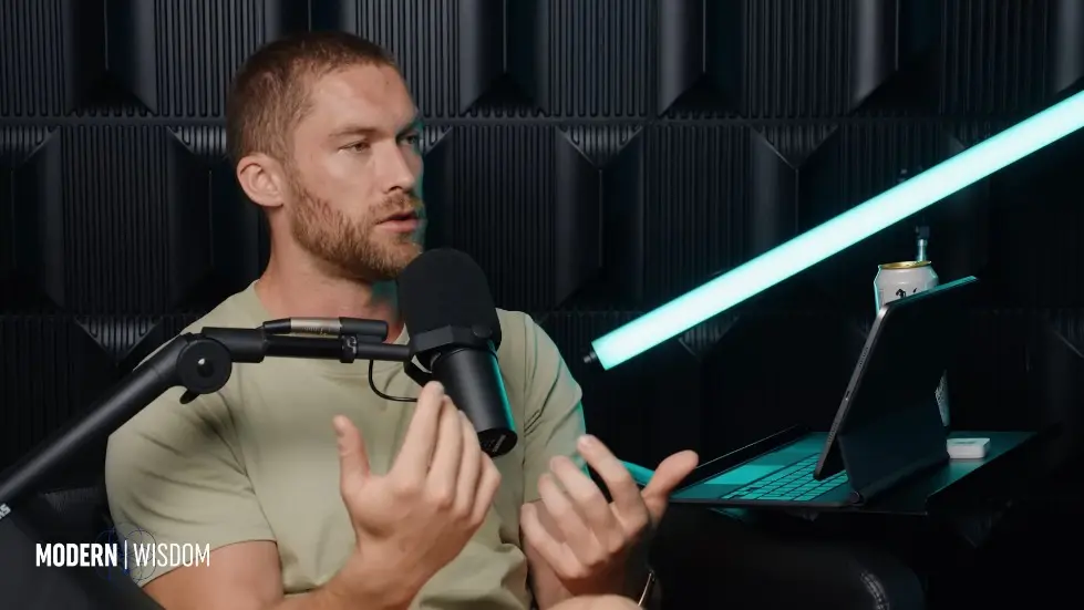 The Weird Mental Frameworks Of The Super Rich - Codie Sanchez | Modern Wisdom 695 073