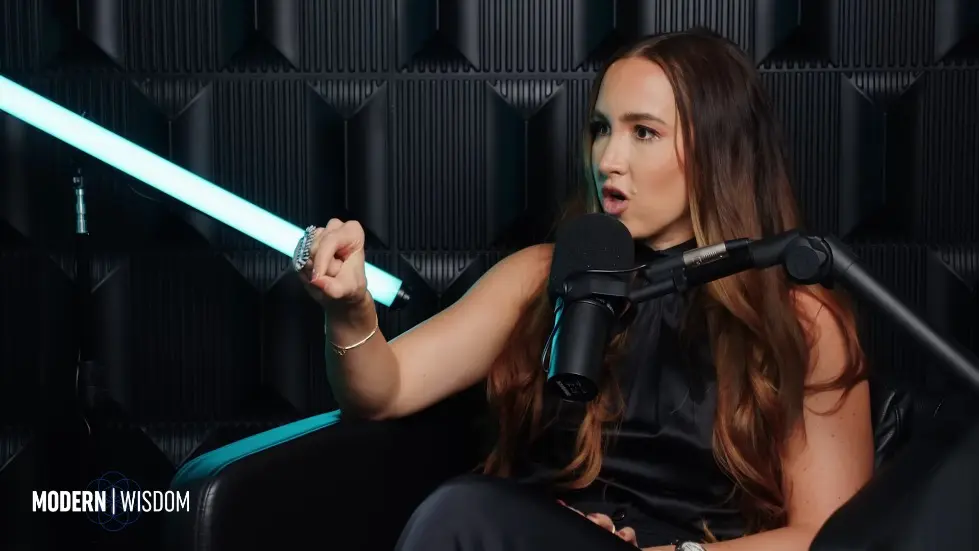 The Weird Mental Frameworks Of The Super Rich - Codie Sanchez | Modern Wisdom 695 077