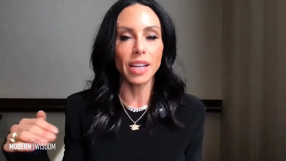 Build More Muscle & Supercharge Your Longevity - Dr Gabrielle Lyon | Modern Wisdom 696 003