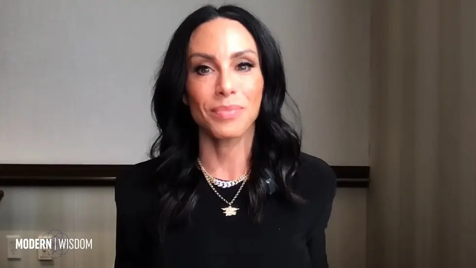 Build More Muscle & Supercharge Your Longevity - Dr Gabrielle Lyon | Modern Wisdom 696 034