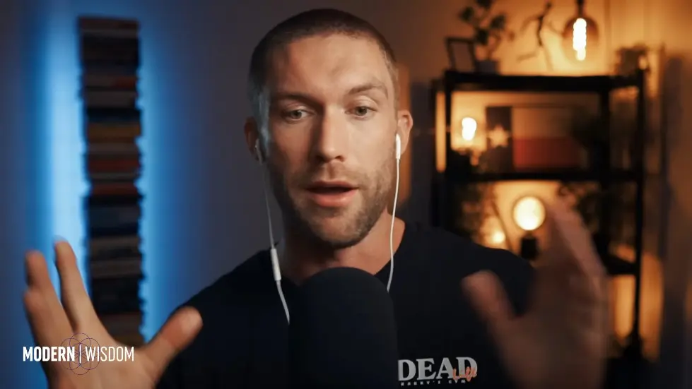 Build More Muscle & Supercharge Your Longevity - Dr Gabrielle Lyon | Modern Wisdom 696 044