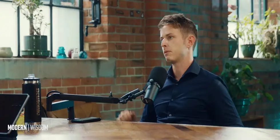 Why Can No One Think Rationally Anymore? - George Mack (4K) 001