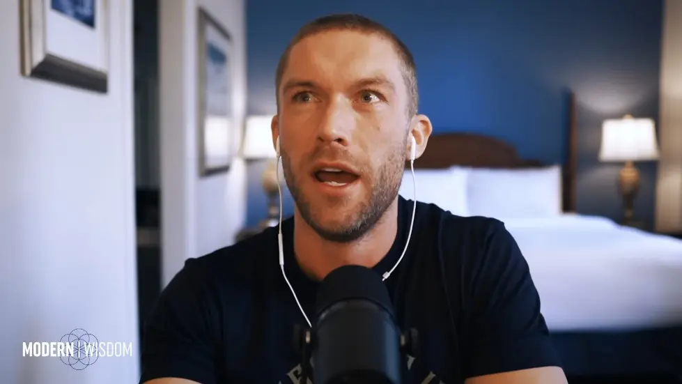 Going To War With Mainstream Media - Jeremy Boreing 001