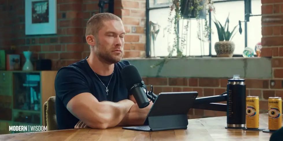 Are Women Actually Happy With Modern Dating? - Louise Perry (4K) 005