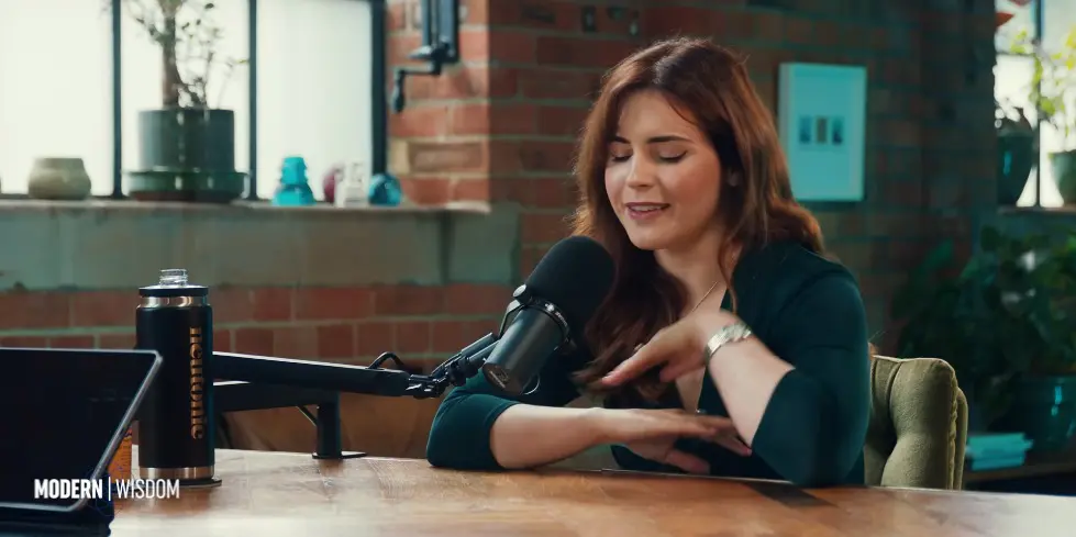 Are Women Actually Happy With Modern Dating? - Louise Perry (4K) 006