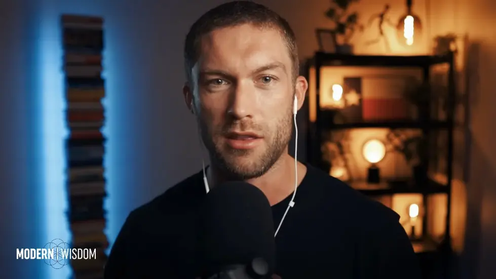 Bingeing, Escapism & Modern Addictions - Michael Easter | Modern Wisdom 690 013