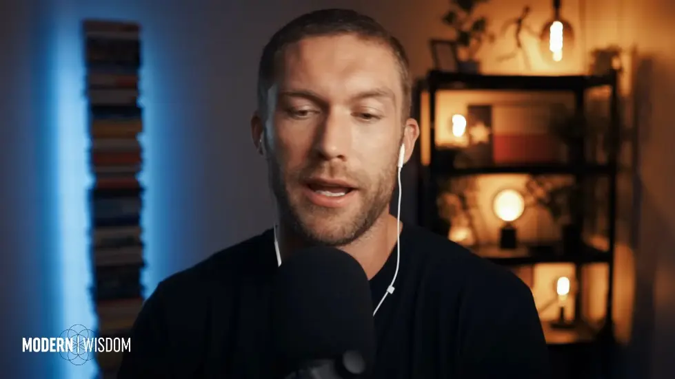 Bingeing, Escapism & Modern Addictions - Michael Easter | Modern Wisdom 690 034