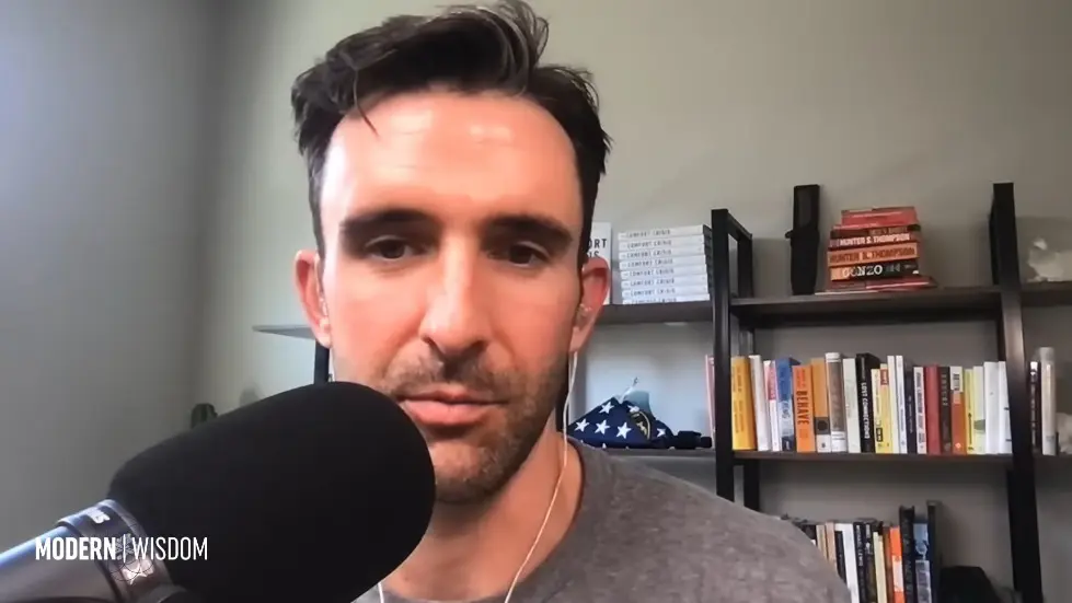 Bingeing, Escapism & Modern Addictions - Michael Easter | Modern Wisdom 690 036