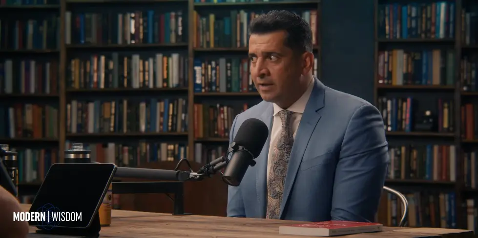 Patrick Bet-David - Why Does No One Trust The Media Anymore? (4K) 005