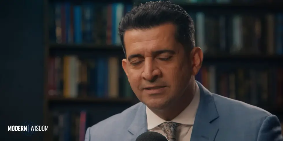 Patrick Bet-David - Why Does No One Trust The Media Anymore? (4K) 007