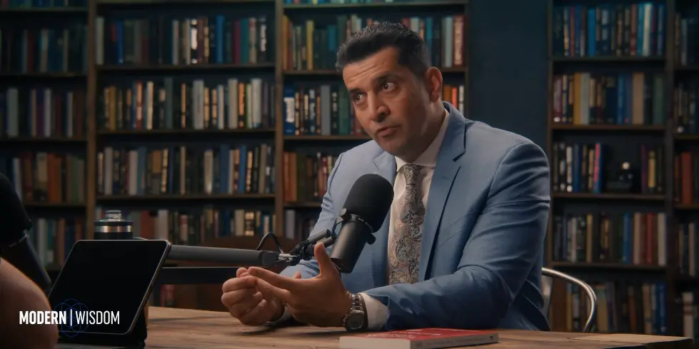 Patrick Bet-David - Why Does No One Trust The Media Anymore? (4K) 012