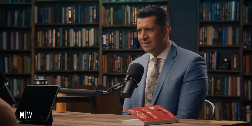 Patrick Bet-David - Why Does No One Trust The Media Anymore? (4K) 030