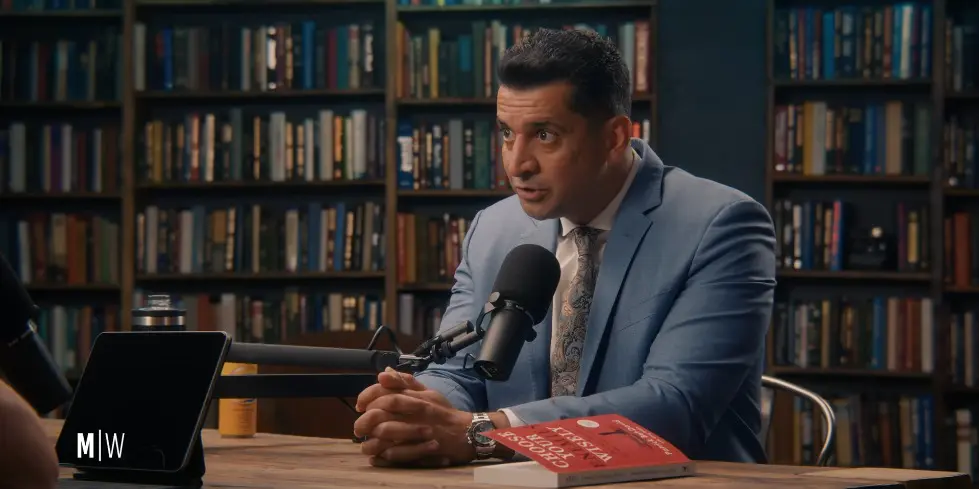 Patrick Bet-David - Why Does No One Trust The Media Anymore? (4K) 032