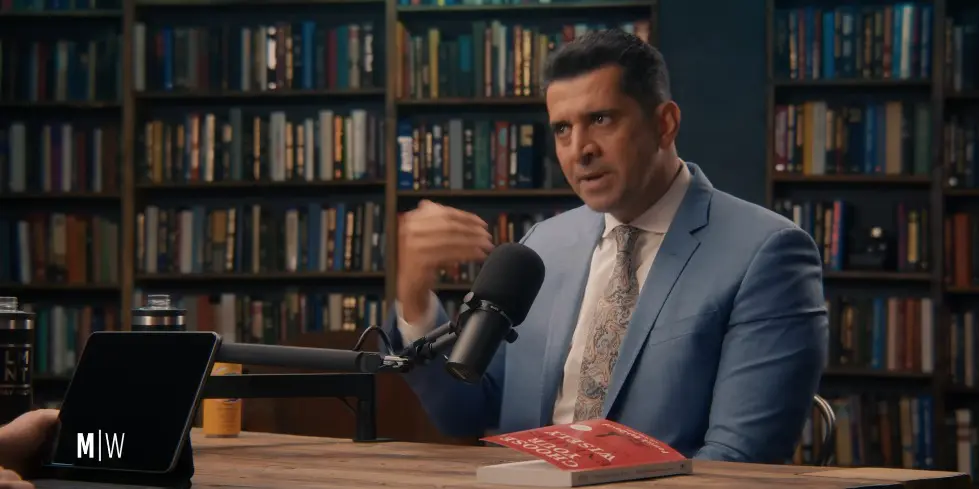 Patrick Bet-David - Why Does No One Trust The Media Anymore? (4K) 050