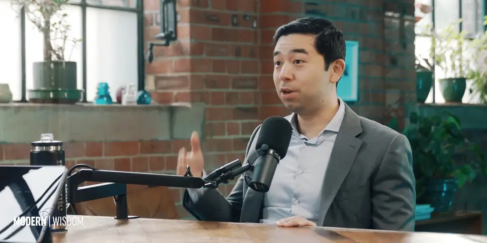 Why Is Everyone Acting Like A Victim? - Rob Henderson (4K) 007