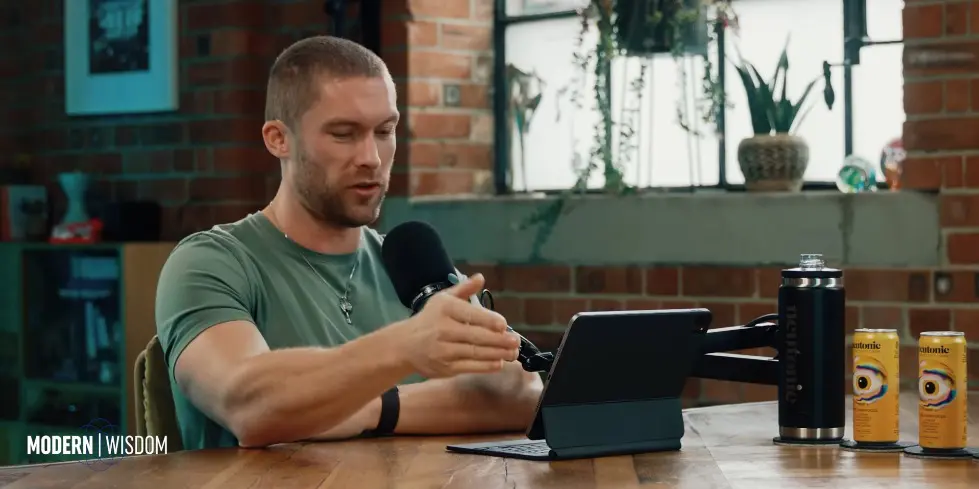 Why Is Everyone Acting Like A Victim? - Rob Henderson (4K) 025