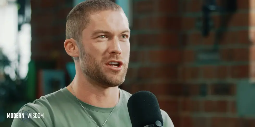 Why Is Everyone Acting Like A Victim? - Rob Henderson (4K) 033