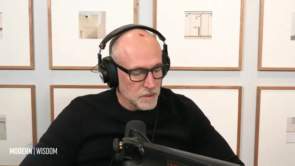 How Can Men Take Charge Of Their Lives? - Scott Galloway 015