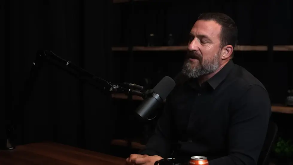 Andrew Huberman: Relationships, Drama, Betrayal, Sex, and Love | Lex Fridman Podcast #393 003