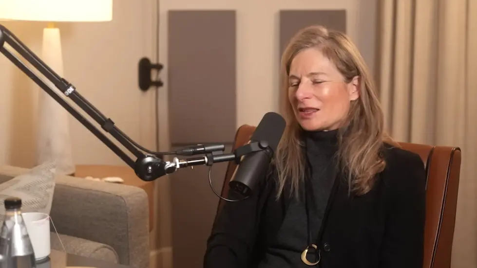 Lisa Randall: Dark Matter, Theoretical Physics, and Extinction Events | Lex Fridman Podcast #403 022