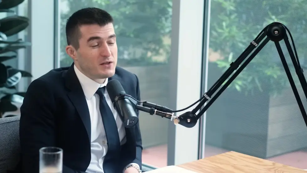 Mark Zuckerberg: Future of AI at Meta, Facebook, Instagram, and WhatsApp | Lex Fridman Podcast #383 012