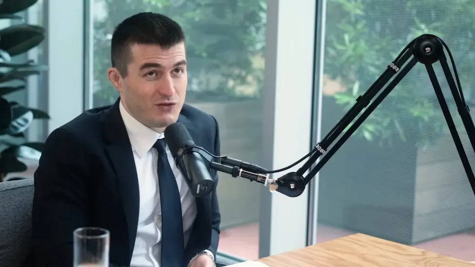 Mark Zuckerberg: Future of AI at Meta, Facebook, Instagram, and WhatsApp | Lex Fridman Podcast #383 018