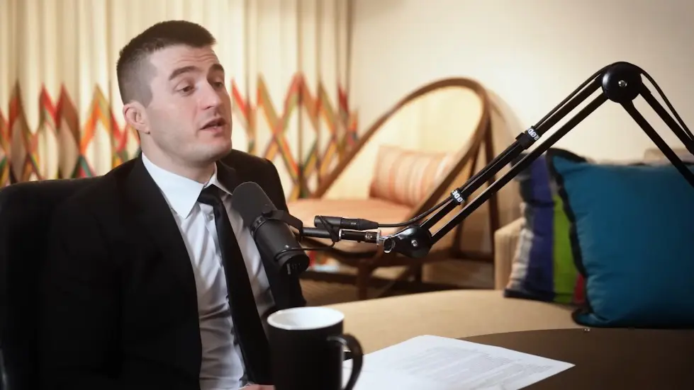 Matthew McConaughey: Freedom, Truth, Family, Hardship, and Love | Lex Fridman Podcast #384 065