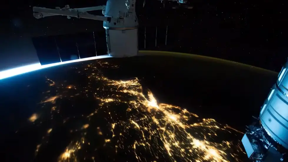 Neri Oxman: Biology, Art, and Science of Design & Engineering with Nature | Lex Fridman Podcast #394 002