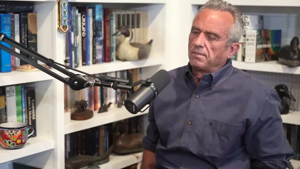 Robert F. Kennedy Jr: CIA, Power, Corruption, War, Freedom, and Meaning | Lex Fridman Podcast #388 018