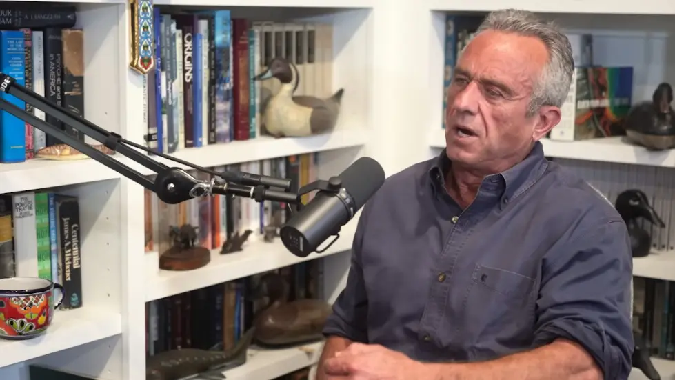 Robert F. Kennedy Jr: CIA, Power, Corruption, War, Freedom, and Meaning | Lex Fridman Podcast #388 074