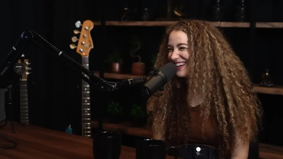 Tal Wilkenfeld: Music, Guitar, Bass, Jeff Beck, Prince, and Leonard Cohen | Lex Fridman Podcast #408 010